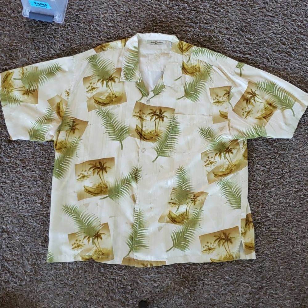 Tommy Bahama Shirt  - XXL